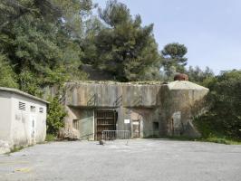 Ligne Maginot - ROQUEBRUNE - CORNILLAT - (Ouvrage d'artillerie) - Bloc 1