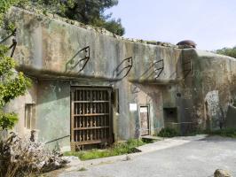Ligne Maginot - ROQUEBRUNE - CORNILLAT - (Ouvrage d'artillerie) - Bloc 1