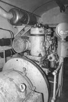 Ligne Maginot - ROQUEBRUNE - CORNILLAT - (Ouvrage d'artillerie) - L'usine électrique
Moteur diesel Alsthom de 89 CV et alternateur Alsthom