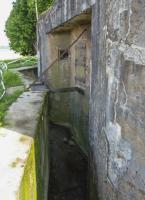 Ligne Maginot - Casemate d'Aschbach Est - Le fossé diamant au niveau de l'entrée 