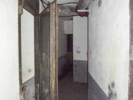 Ligne Maginot - BOIS de HOFFEN Ouest (Casemate d'infanterie) - Les locaux de l'étage inférieur