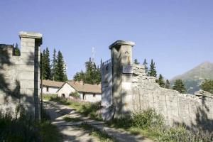 Ligne Maginot - SAPEY - (Casernement) - L'entrée du fort
