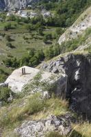 Ligne Maginot - B14 - PAS DE LA PORTE NORD - SA-8 - (Blockhaus pour canon) - vu de l'arête au dessus