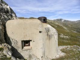 Ligne Maginot - LES ROCHILLES - (Ouvrage d'infanterie) - Bloc 1
Le créneau pour FM