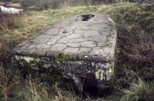 Ligne Maginot - B37 - ABBAYE 2 - (Cuve pour arme d'infanterie) - Vue extérieure du  bloc bétonné.