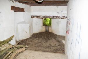 Ligne Maginot - DUCROT Est - (Casemate d'artillerie) - Chambre de tir Nord.