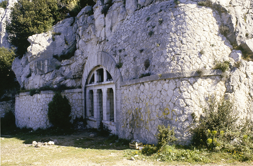 Ligne Maginot - Abri caverne de la TETE de CHIEN - Les deux premiers abris