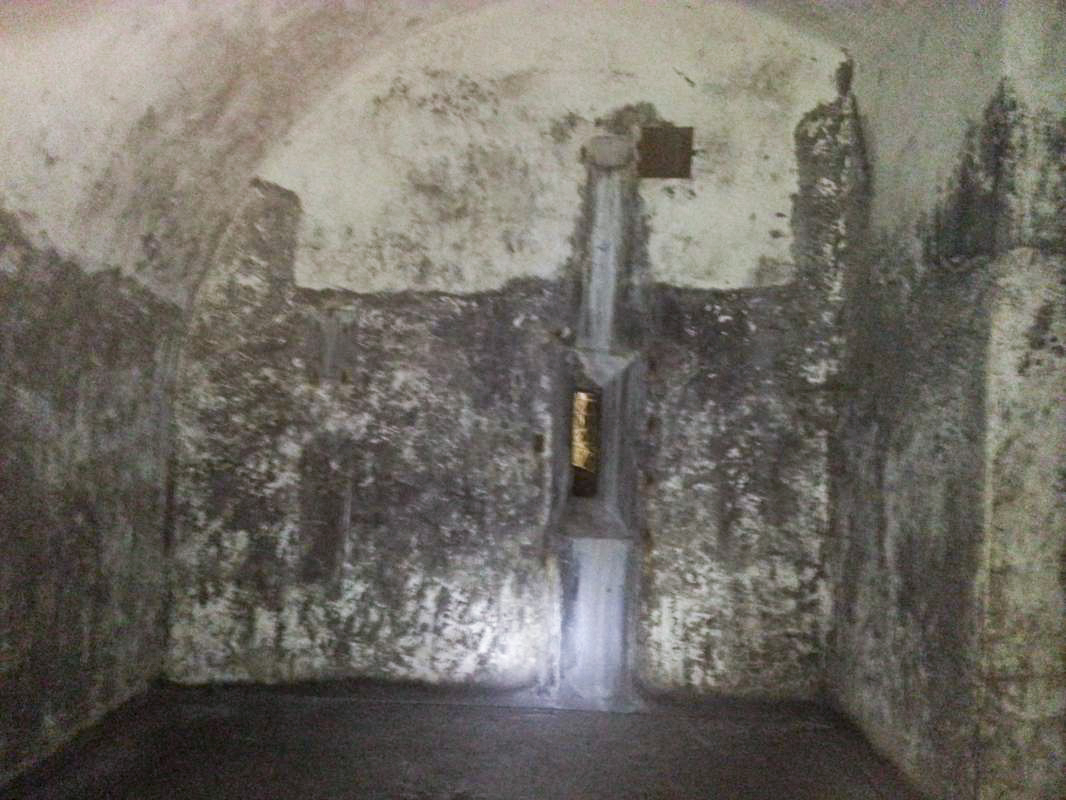 Ligne Maginot - GRAZIAN SUD  (TUNNEL DE ) - (Blockhaus pour arme infanterie) - Casemate Ouest