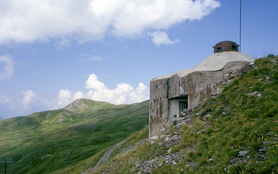 Ligne Maginot - Petit ouvrage du GONDRAN E - Bloc 1
Entrée de l'ouvrage