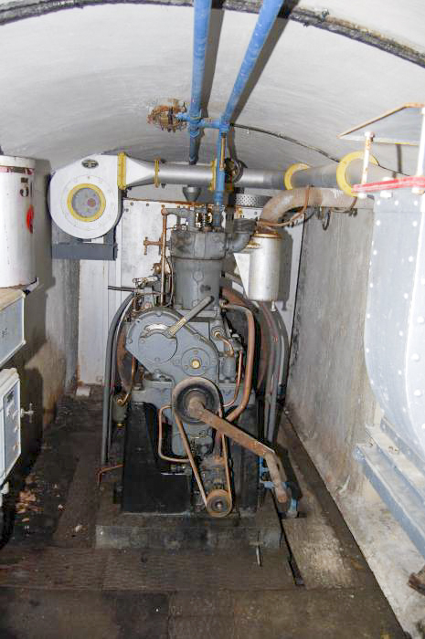 Ligne Maginot - ANCIEN CAMP - (Abri) - Usine
Moteur SMIM type 1SR14 délivrant 12 CV