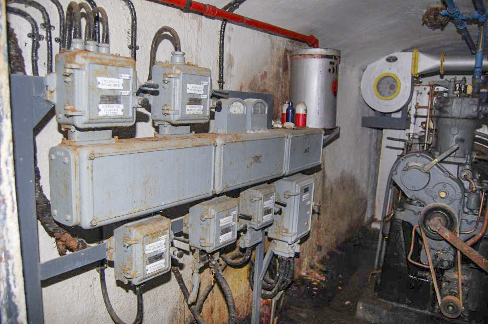 Ligne Maginot - ANCIEN CAMP - (Abri) - Usine