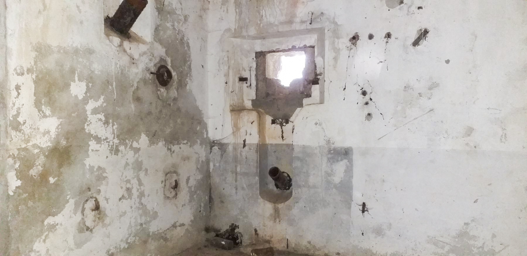 Ligne Maginot - 27BIS/3 - OBERWEIDT - (Casemate d'infanterie - double) - Chambre de tir sud-ouest
Créneau FM de défense de l'entrée