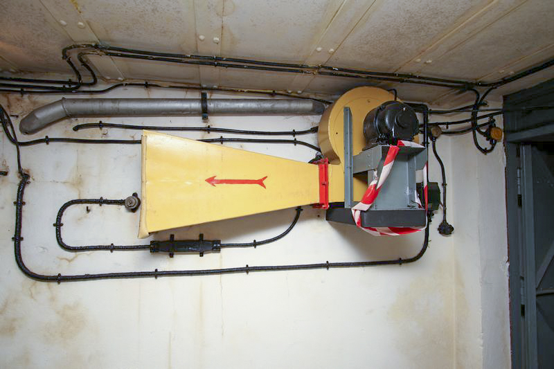 Ligne Maginot - BOIS KARRE - A12 - (Ouvrage d'infanterie) - Groupe moto-ventilateur air neuf de la chambre de tir
