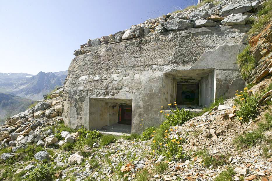 Ligne Maginot - LA ROUE - (Ouvrage d'infanterie) - Le bloc 2