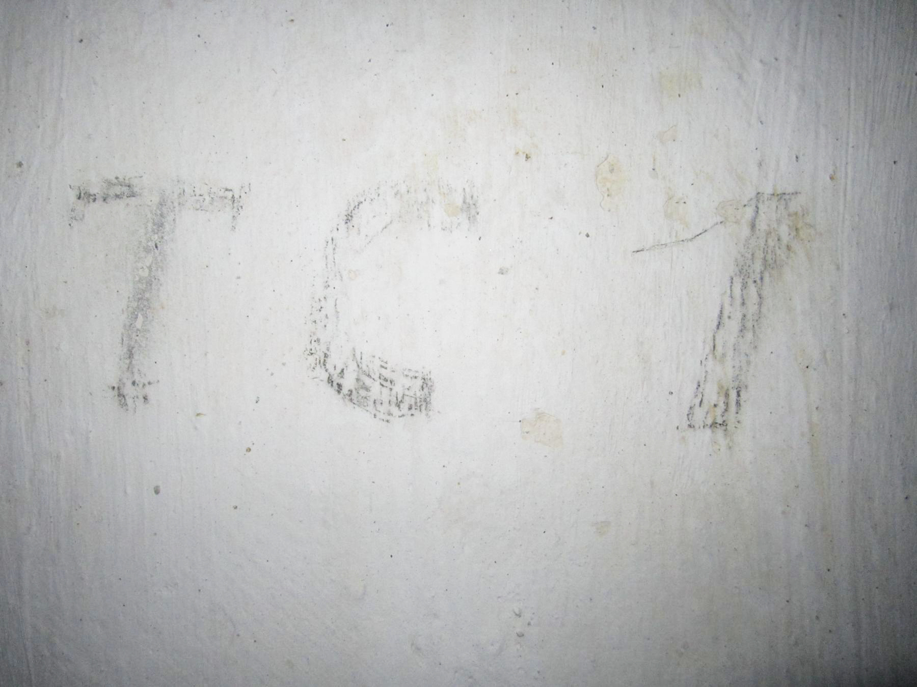 Ligne Maginot - UHRICH - HOCHE (1° BON 237° RI) - (PC de Sous-Quartier) - Casemate gauche
Graffiti français