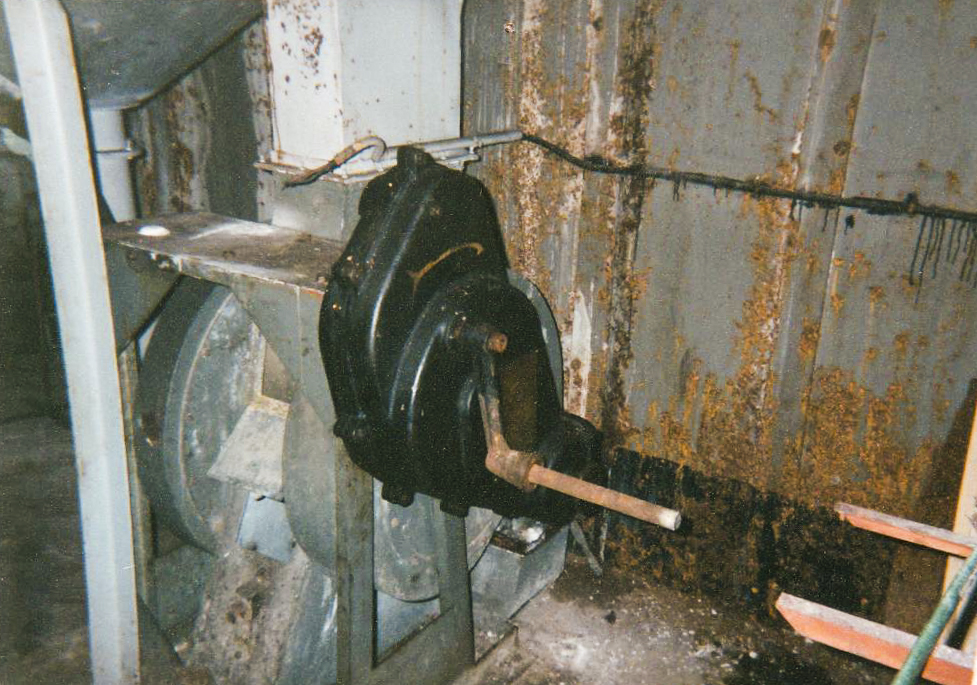 Ligne Maginot - BOUST - O13 - (Observatoire d'artillerie) - Ventilateur à main du système de ventilation principal