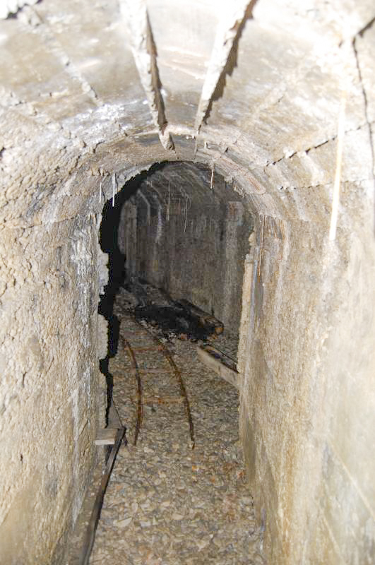 Ligne Maginot - PLAN à MARIN - (Abri) - Galerie principale - le début de caserne