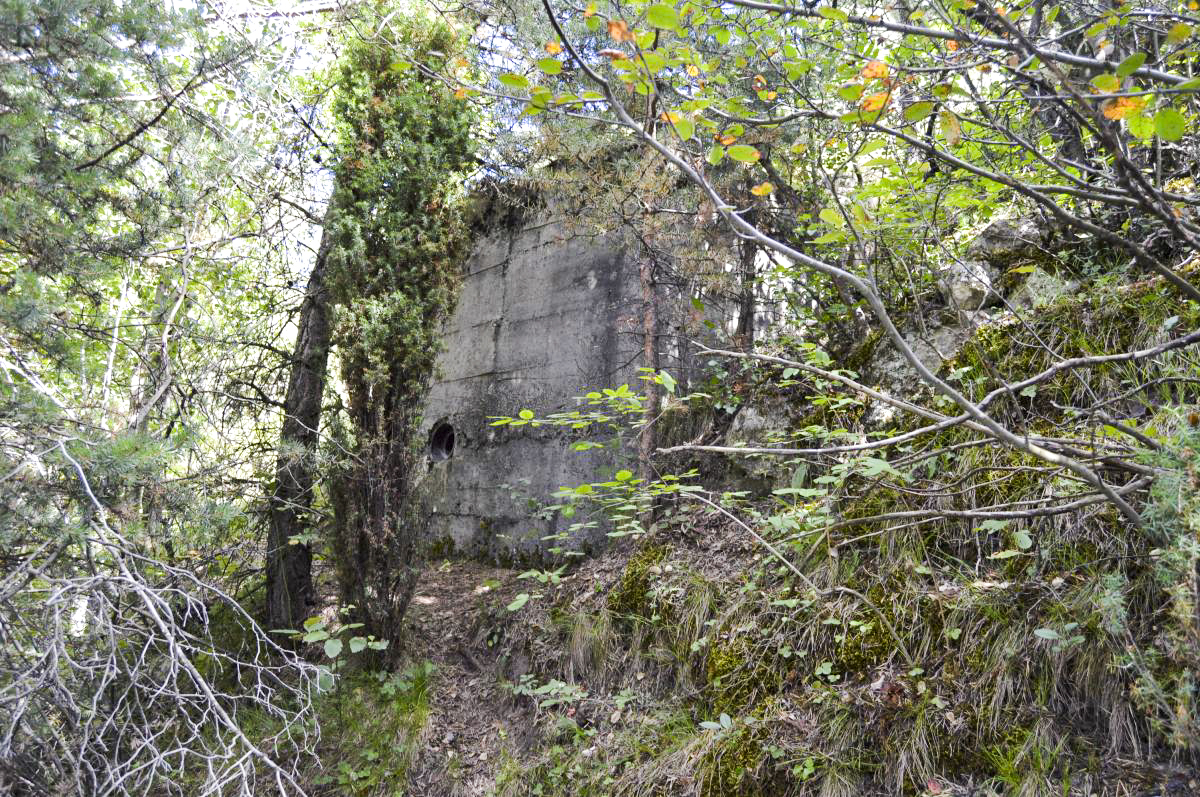 Ligne Maginot - SAINT ANTOINE 2 - (Blockhaus pour arme infanterie) - Prise de ventilation de la partie inférieure