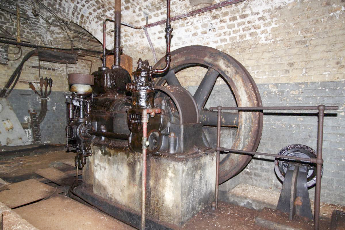 Ligne Maginot - FORT DE MUTZIG - (Ouvrage d'artillerie) - BATTERIE 5 - Fort Est
Usine