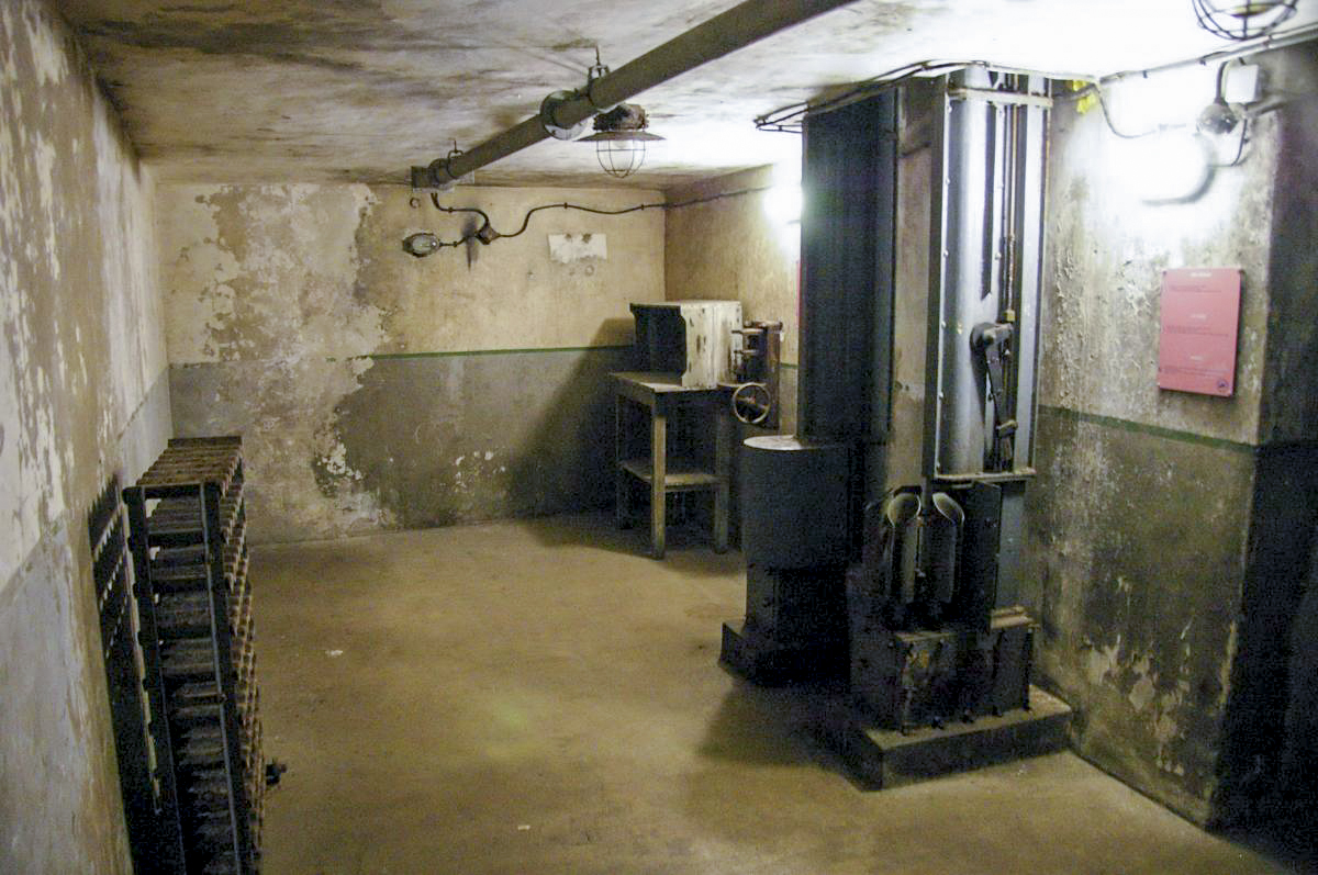 Ligne Maginot - SAINT GOBAIN - (Ouvrage d'infanterie) - Bloc 2
Etage inférieur
Magasin de stockage et de préparation des munitions de mortier