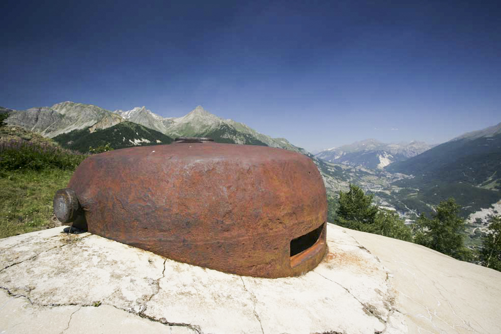 Ligne Maginot - SAPEY - (Ouvrage d'artillerie) - Le bloc 3
Observatoire d'artillerie