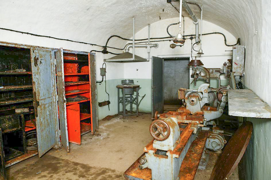Ligne Maginot - SAPEY - (Ouvrage d'artillerie) - L'atelier Artillerie-Génie