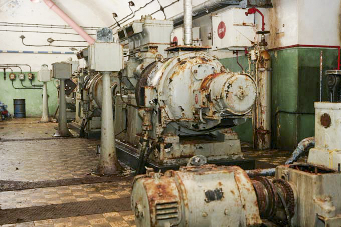 Ligne Maginot - SAPEY - (Ouvrage d'artillerie) - L'usine électrique