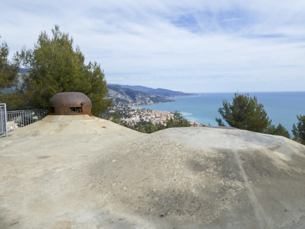 Ligne Maginot - ROQUEBRUNE - CORNILLAT - (Ouvrage d'artillerie) - Bloc 4