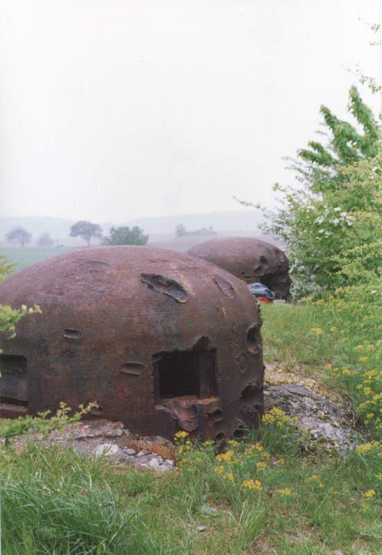 Ligne Maginot - OBERROEDERN NORD - (Casemate d'infanterie - Double) - Les deux cloches GFM
