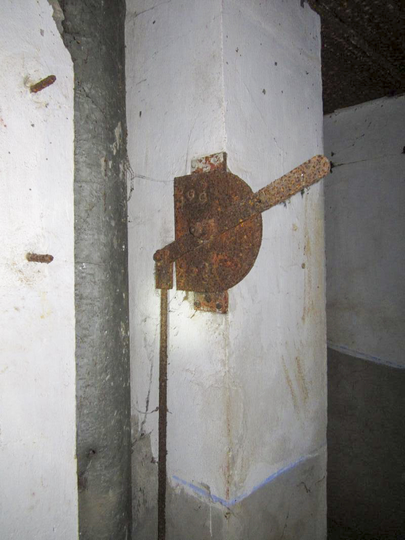 Ligne Maginot - OBERROEDERN NORD - (Casemate d'infanterie - Double) - Commande de ventilation dans la chambre de tir