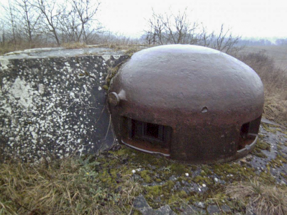 Ligne Maginot - BOIS de HOFFEN Ouest ( Casemate d'infanterie ) - La cloche GFM