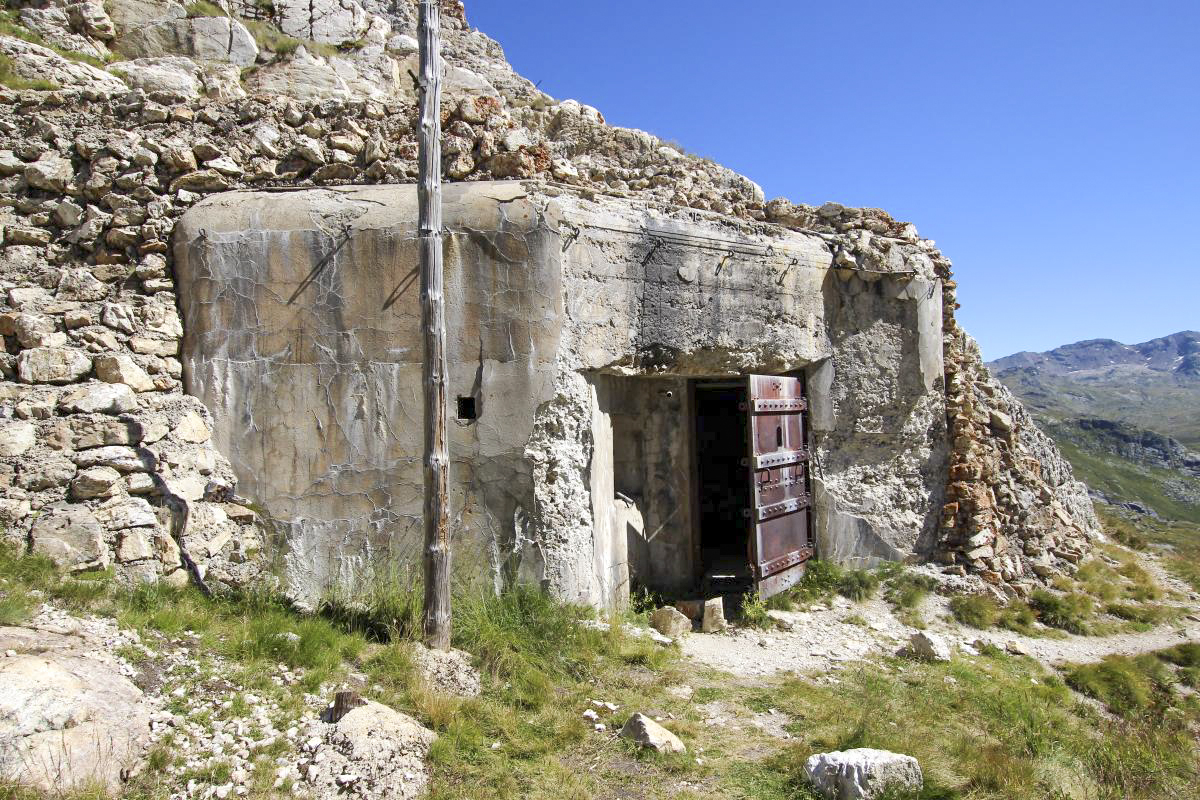 Ligne Maginot - LES ROCHILLES - (Ouvrage d'infanterie) - L'entrée principale.