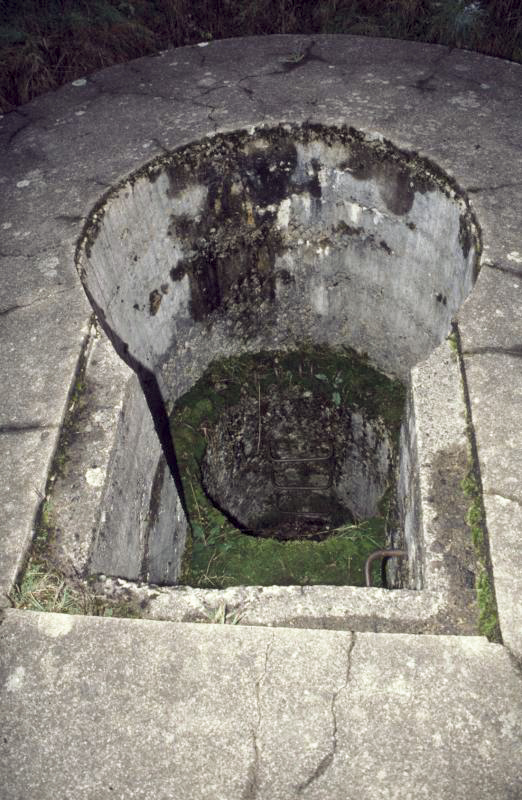 Ligne Maginot - B37 - ABBAYE 2 - (Cuve pour arme d'infanterie) - Emplacement de la tourelle, vu de l'extérieur.