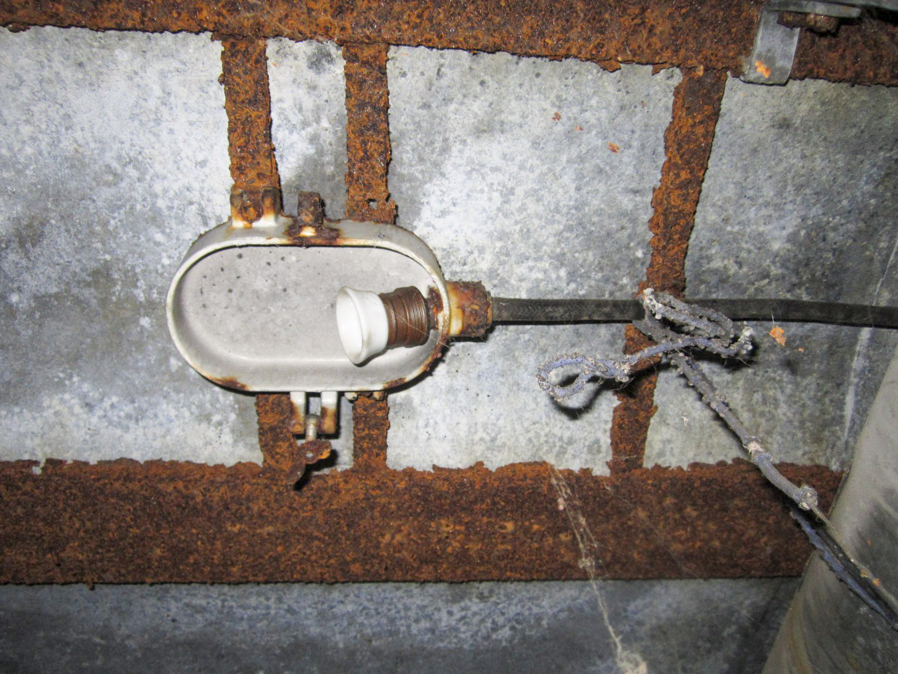 Ligne Maginot - DUCROT EST - (Casemate d'artillerie) - Chambre de repos