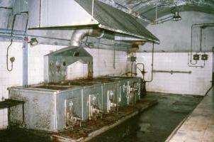 Ligne Maginot - MONTE GROSSO (MG) - E02 - (Ouvrage d'artillerie) - Cuisines
Cuisinière Arthur Martin à gas-oil ou charbon
Années 1980