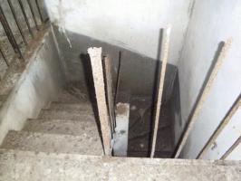 Ligne Maginot - HOFFEN ( Casemate d'infanterie ) - L'escalier vers l'étage inférieur
