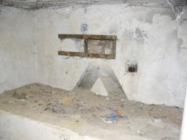 Ligne Maginot - KIRCHGRUBE Sud ( Blockhaus pour canon ) - Créneau pour mitrailleuse