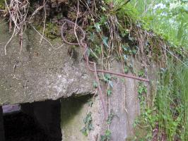 Ligne Maginot - BOIS DE RITTERSHOFFEN e - (Blockhaus pour arme infanterie) - Restes du réseau de barbelés