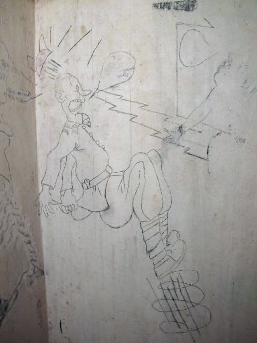 Ligne Maginot - SCHOENENBOURG - (Ouvrage d'artillerie) - Bloc 5
Peintures murales et graffitis dans les locaux de l'ouvrage