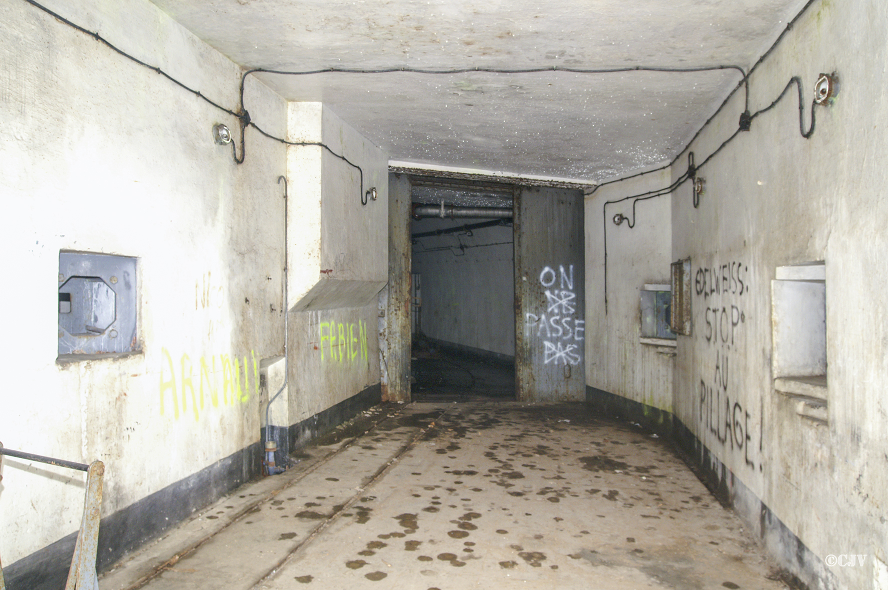 Ligne Maginot - MONTE GROSSO (MG) - E02 - (Ouvrage d'artillerie) - Entrée mixte