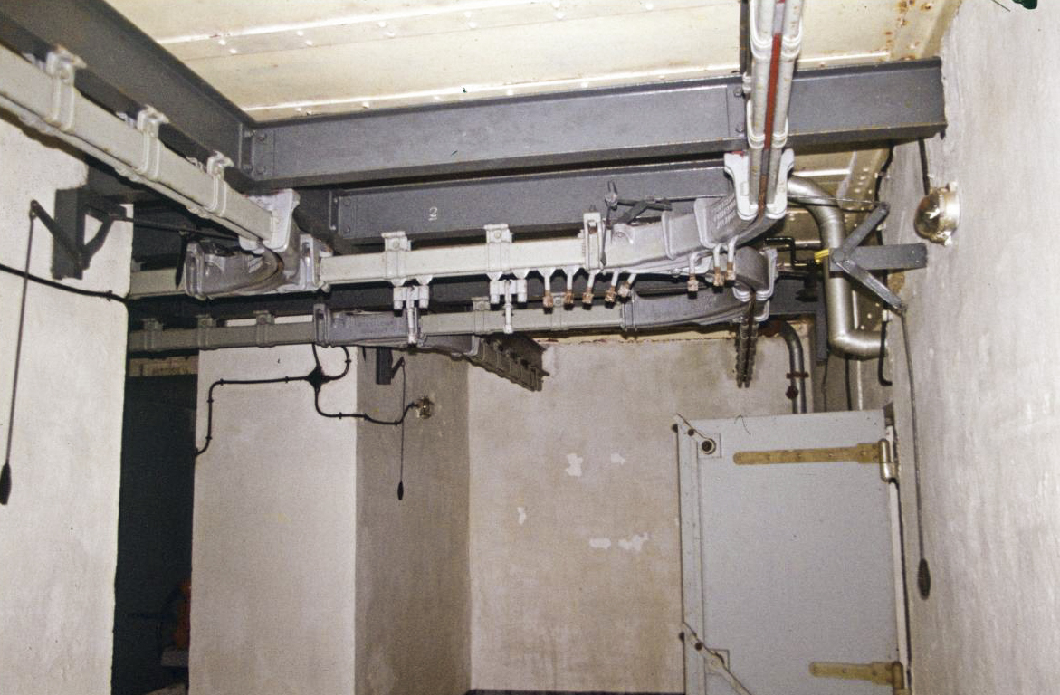 Ligne Maginot - MONTE GROSSO (MG) - E02 - (Ouvrage d'artillerie) - Bloc 5
Tourelle de 75 Mle 33 – magasin M3