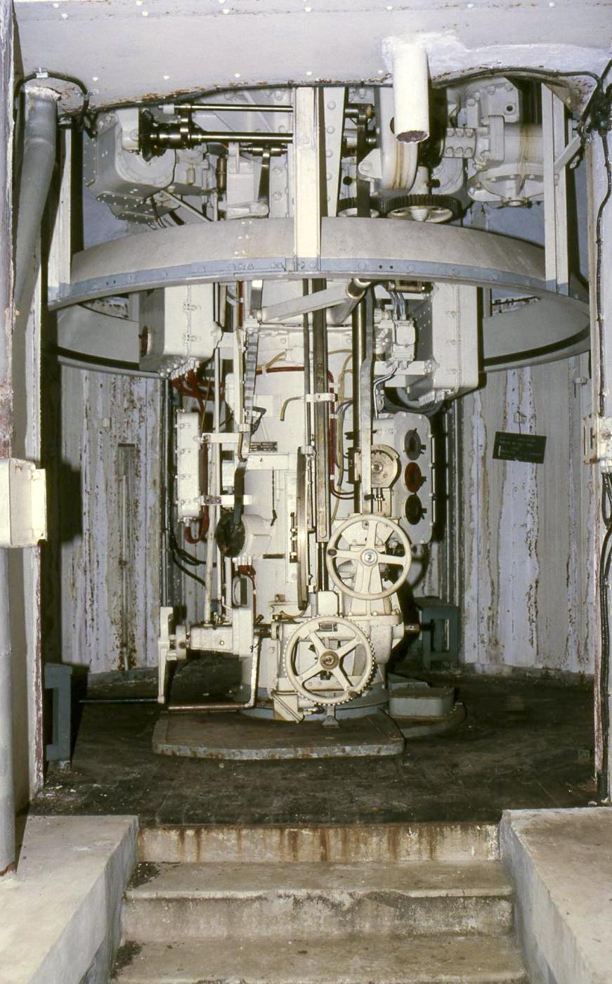 Ligne Maginot - MONTE GROSSO (MG) - E02 - (Ouvrage d'artillerie) - Bloc 6
Tourelle de 135