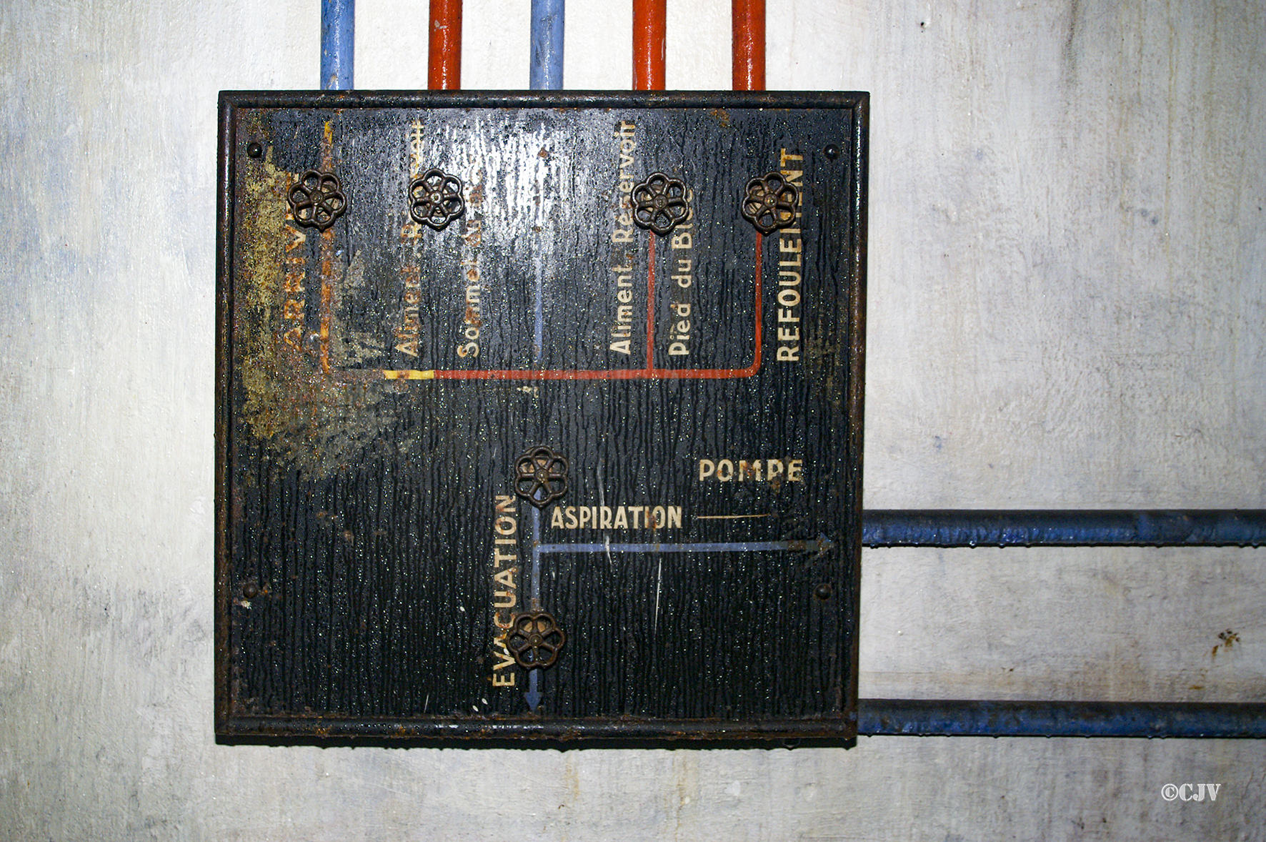 Ligne Maginot - MONTE GROSSO (MG) - E02 - (Ouvrage d'artillerie) - Tableau de remplissaient des citernes