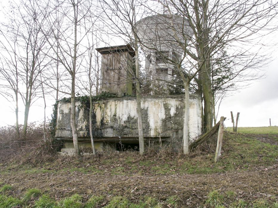 Ligne Maginot - CHATEAU d'EAU ( Blockhaus pour canon ) - 