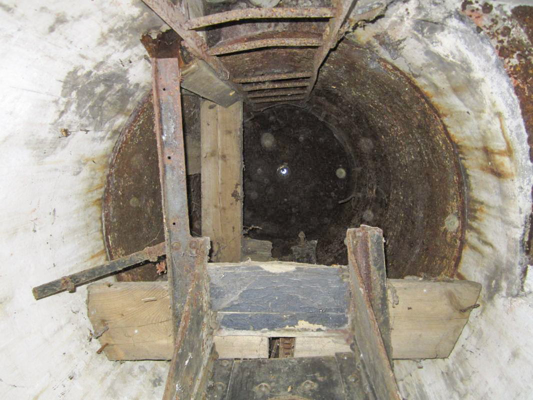 Ligne Maginot - HOFFEN ( Casemate d'infanterie ) - Vue interne de la cloche GFM - Gregory Fuchs