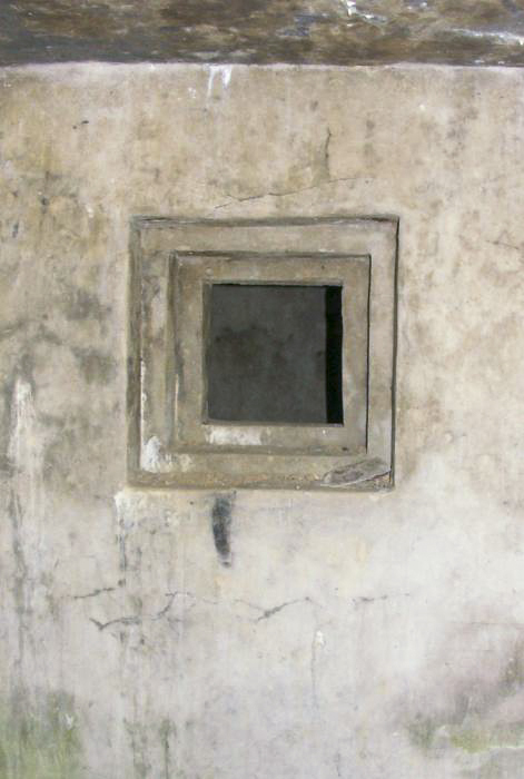 Ligne Maginot - HOHWILLER (I/79° RIF ?) - (PC de Quartier) - Créneau de défense placé  dans le couloir d'entrée