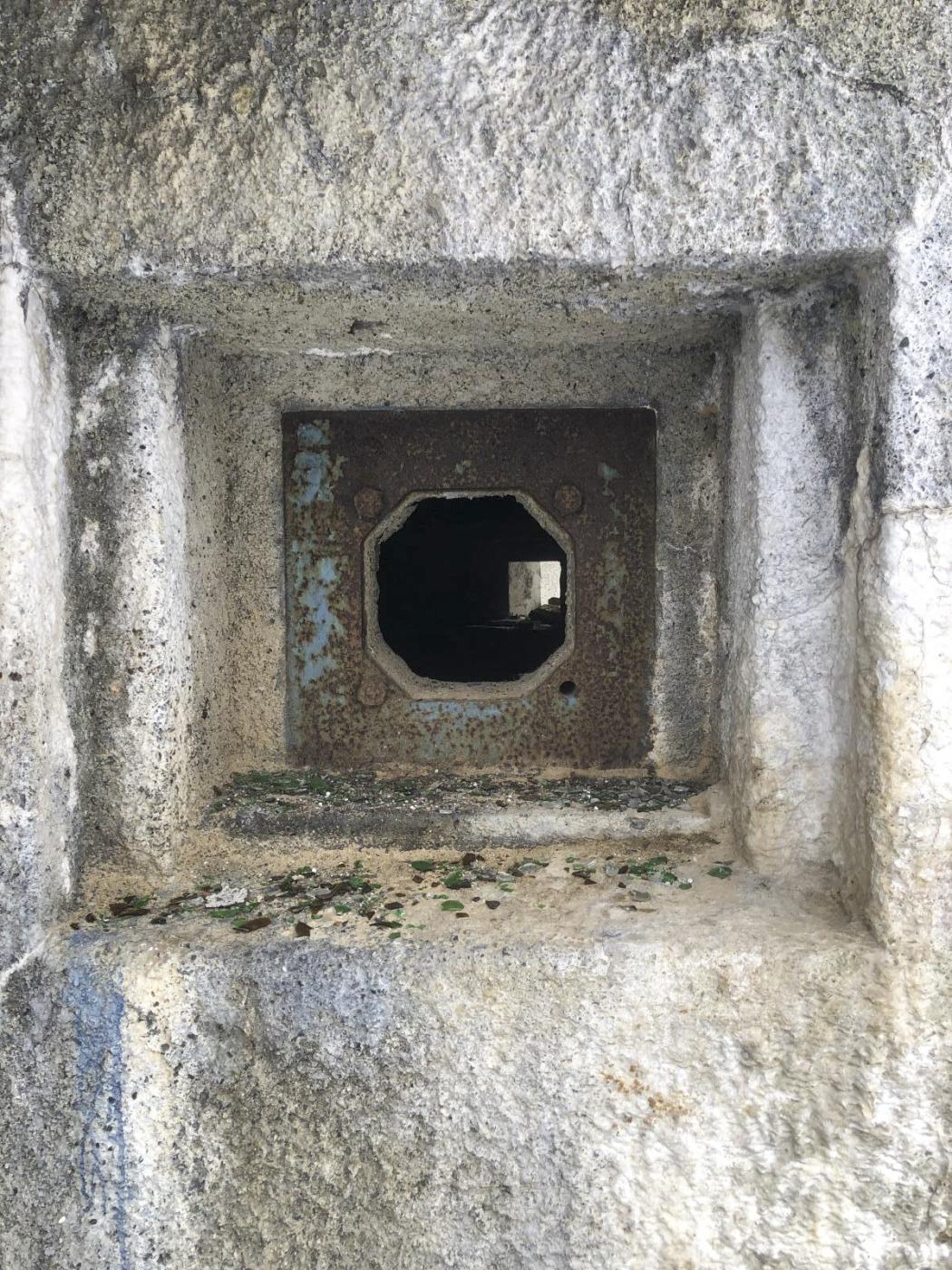 Ligne Maginot - B574 - BOIS DU FRENE - (Blockhaus pour canon) -  - E. LEMAITTE