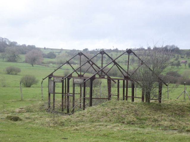 Ligne Maginot - RAHLING (Dépôt de Munitions) - Restes d'un autre batiment - Christian LENHARD