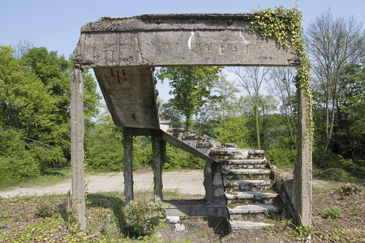 Ligne Maginot - CATTENOM - (Camp de sureté) - Les derniers vestiges du mess hôtel