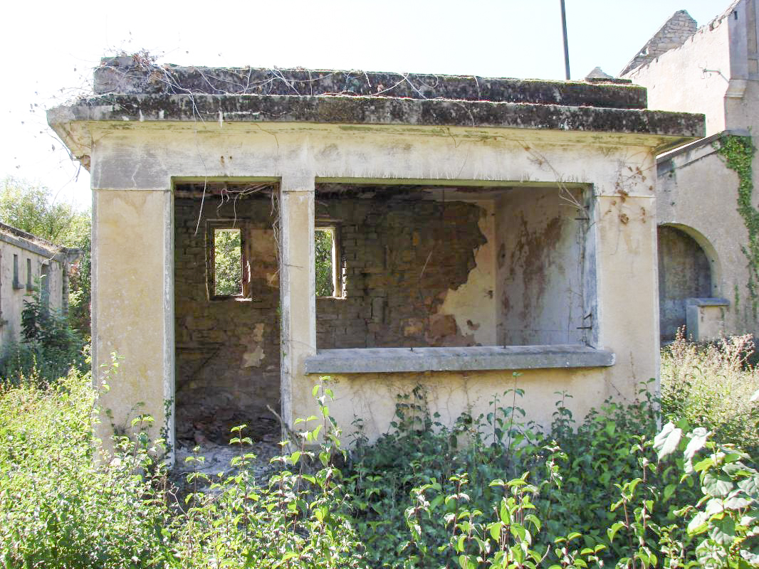 Ligne Maginot - BAN SAINT JEAN (Cité Cadres) - Cabine téléphonique